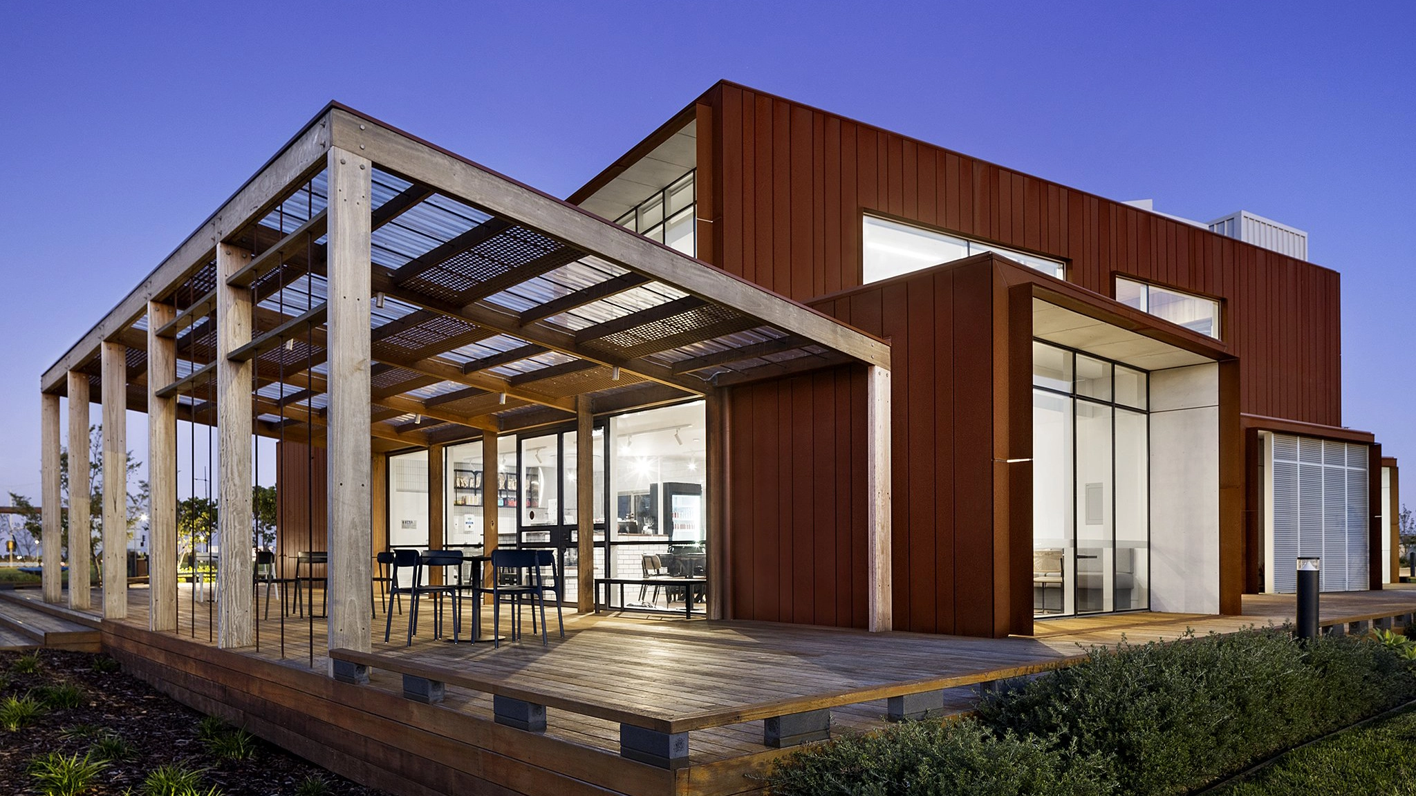 Mt Atkinson Vision Centre - Exterior view