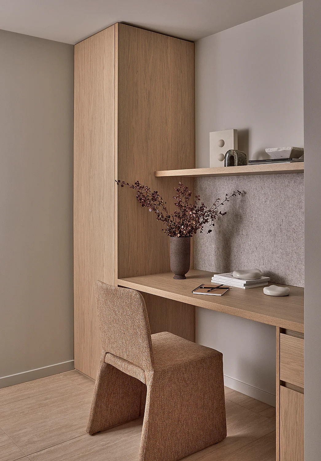 Sandringham Residences - Workspace alcove with built-in timber wardrobe and desk